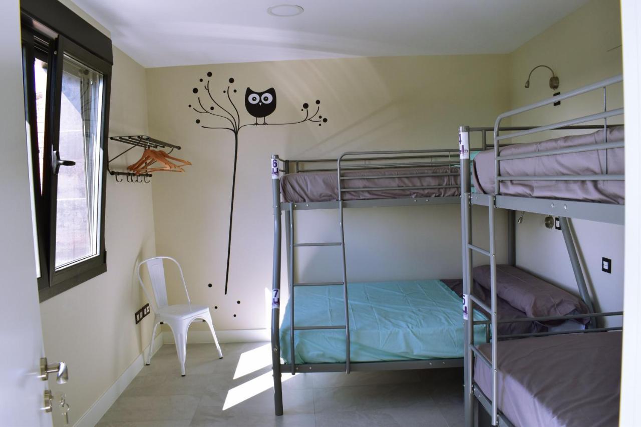 Albergue Hosting Duero Pesquera de Duero Exterior photo